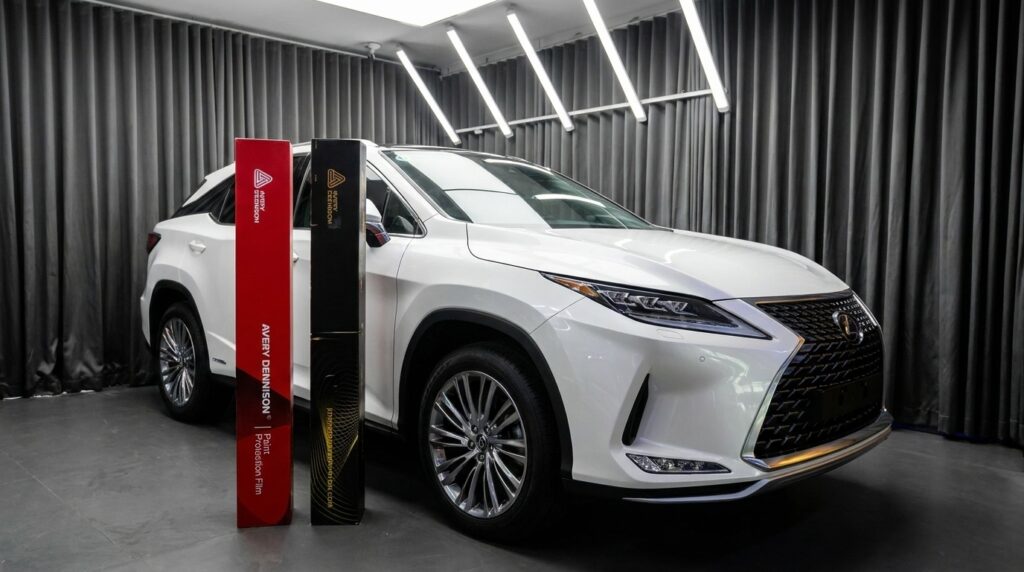 Đánh Giá PPF Avery Dennison Toàn Diện: Giải Mã Công Nghệ Màng Bảo Vệ Sơn Mỹ Và So Sánh Với Evomax PCU
